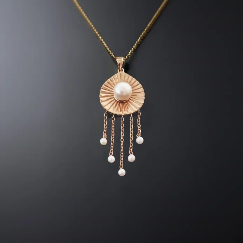 Deniz Dansı 18K Yellow Gold Pearl Pendant